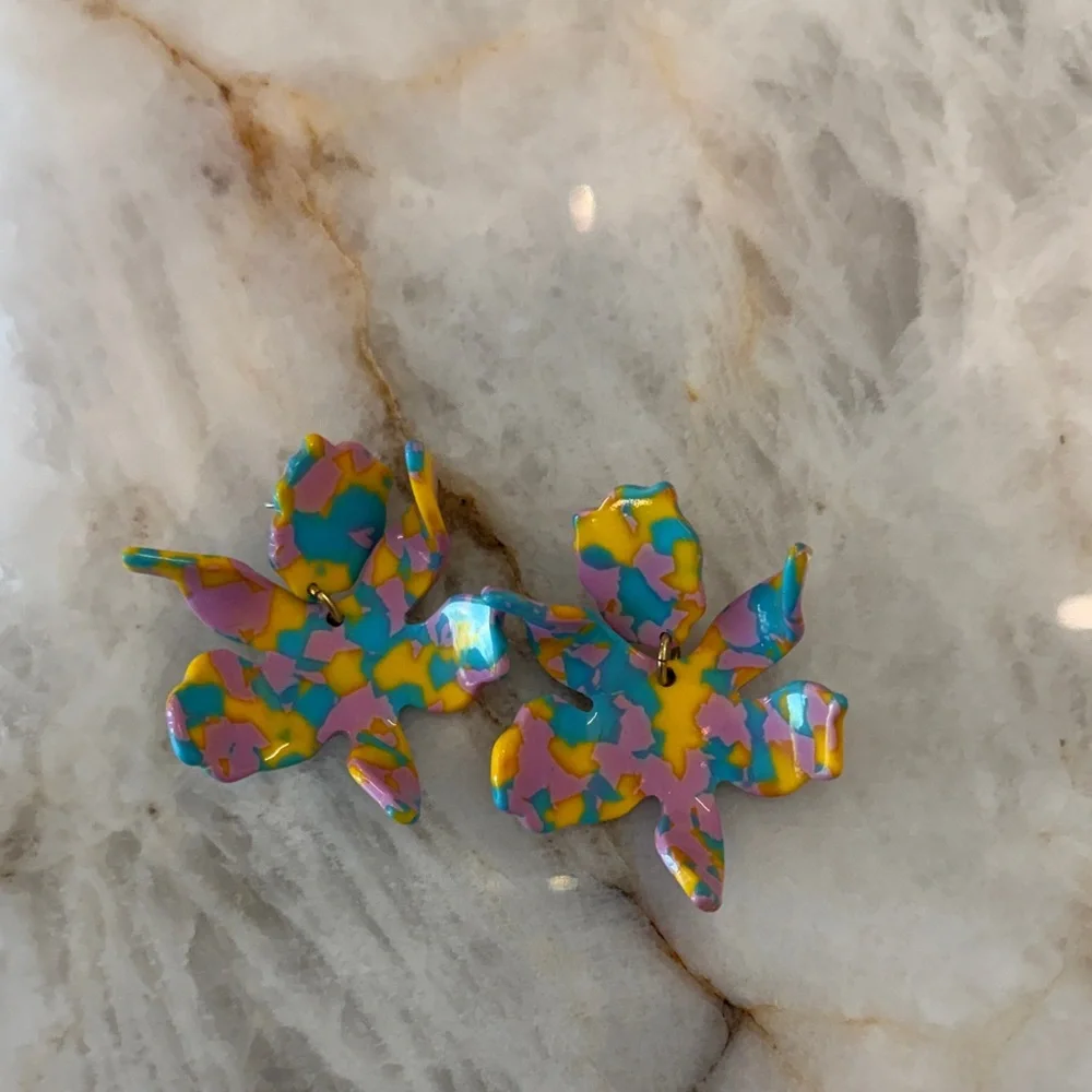 Lele Sadoughi Multicolor Floral Earrings - Picture 1 of 2